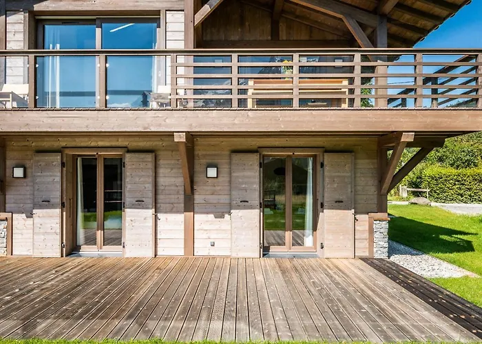 Jatoba - By Emerald Chalet