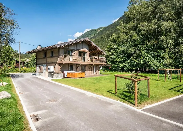 Jatoba - By Emerald Chalet Chamonix