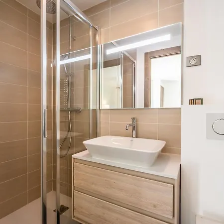 Jatoba - By Emerald *