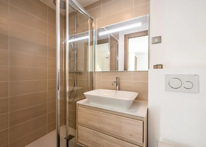 Jatoba - By Emerald *